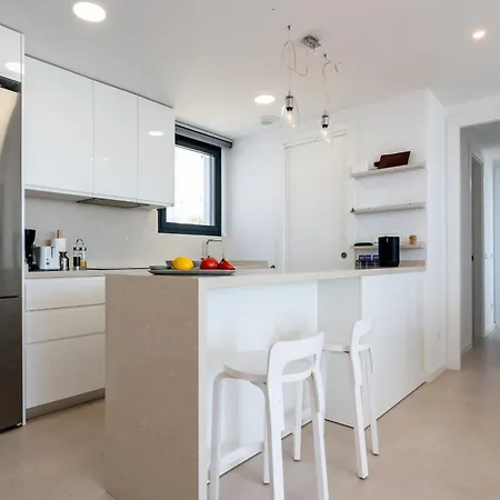 Penthouse Middel Views Appartamento